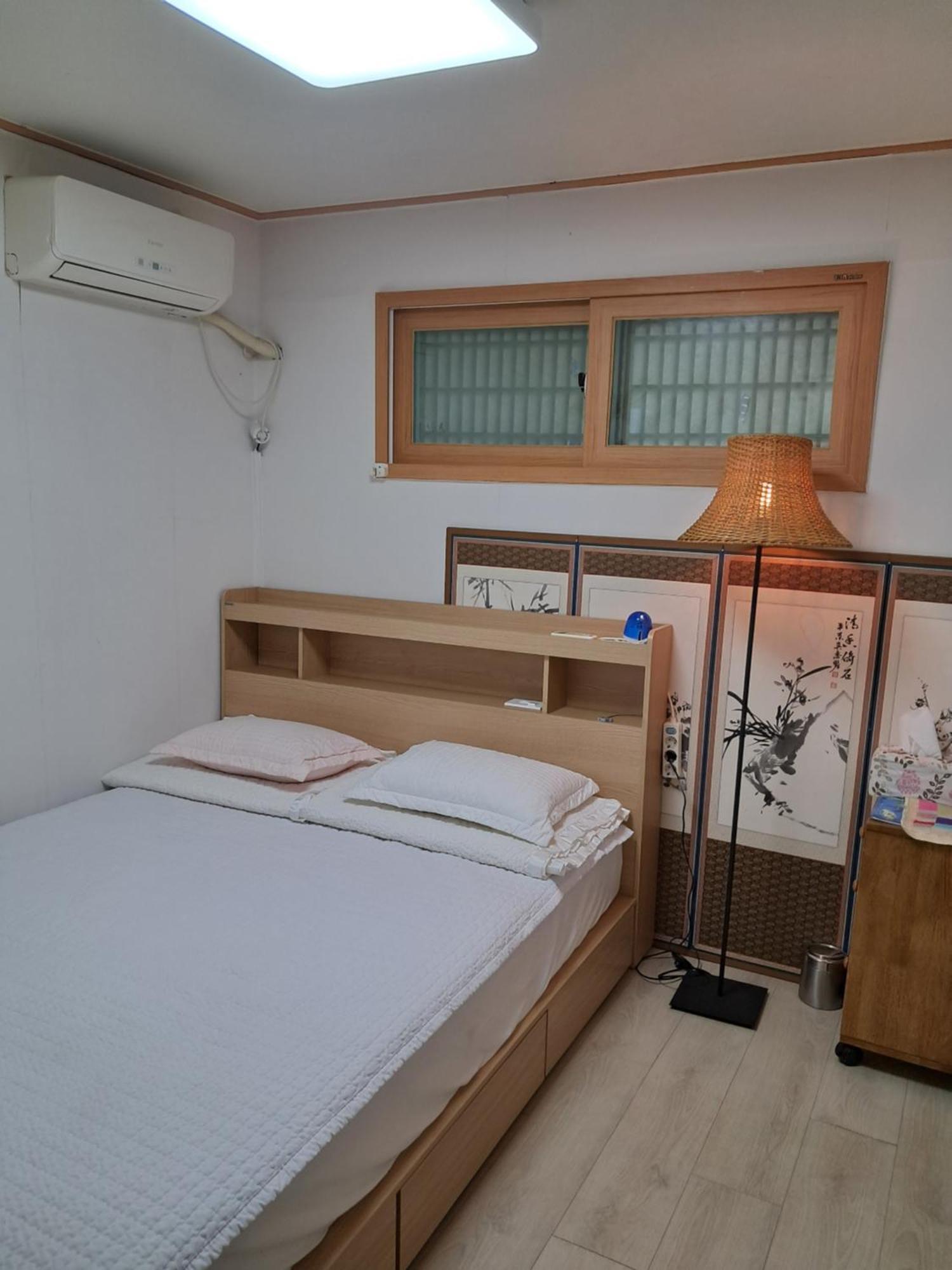 Hanok Guesthouse Nuha Seoul Exterior photo