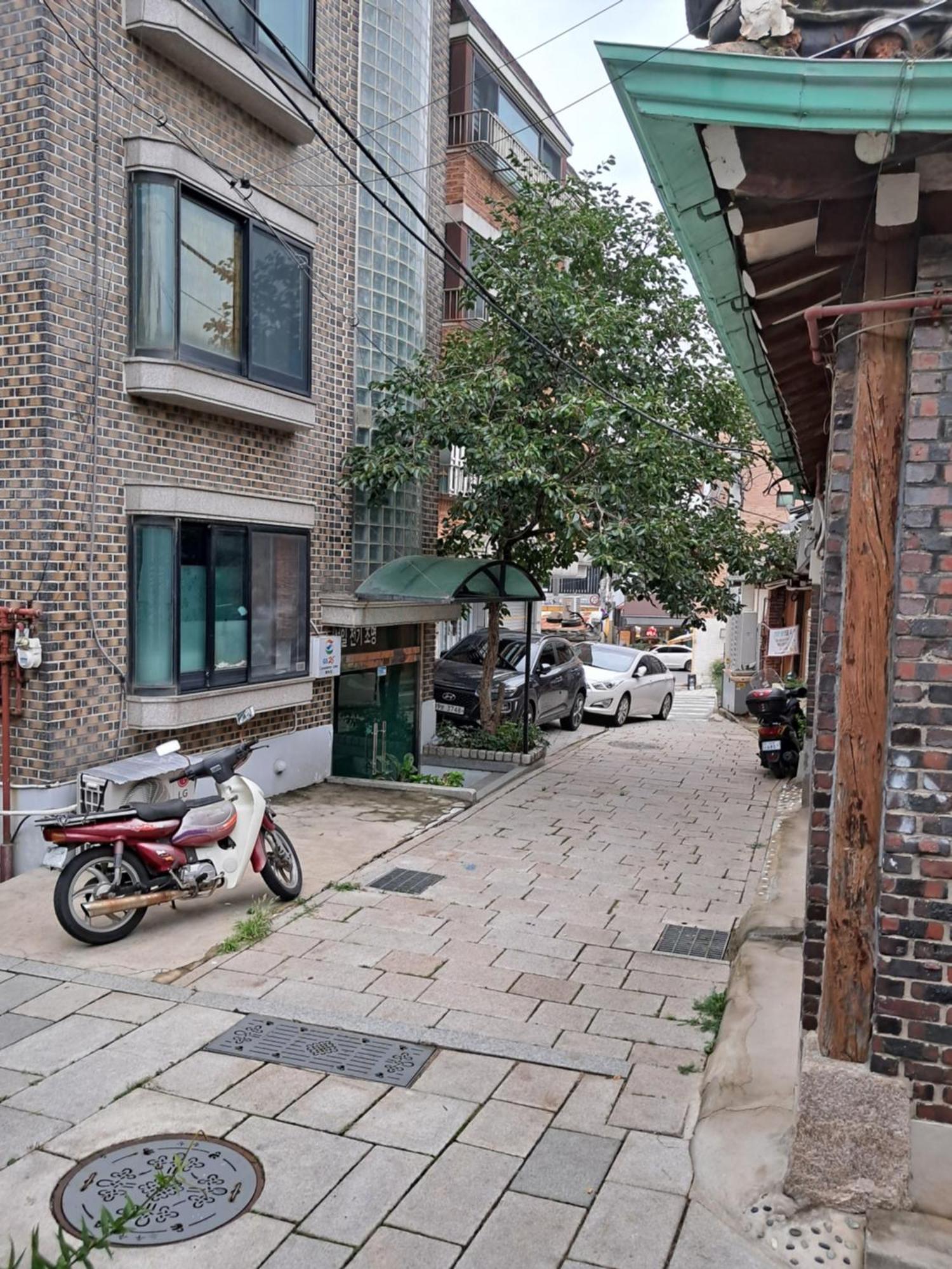 Hanok Guesthouse Nuha Seoul Exterior photo